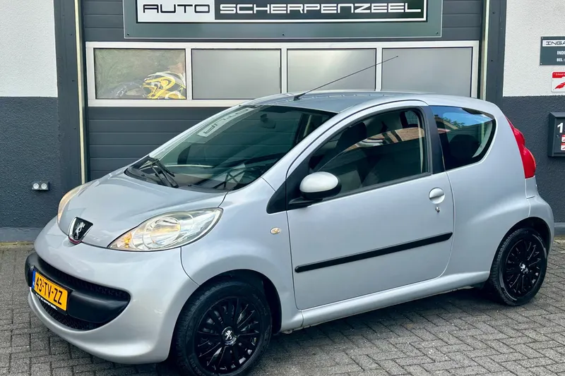 Peugeot 107 (2007)