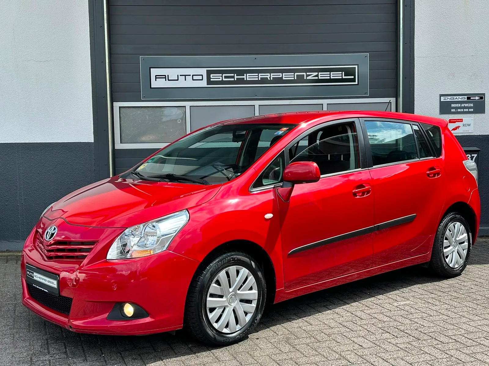 Toyota Verso (2010) — foto 1