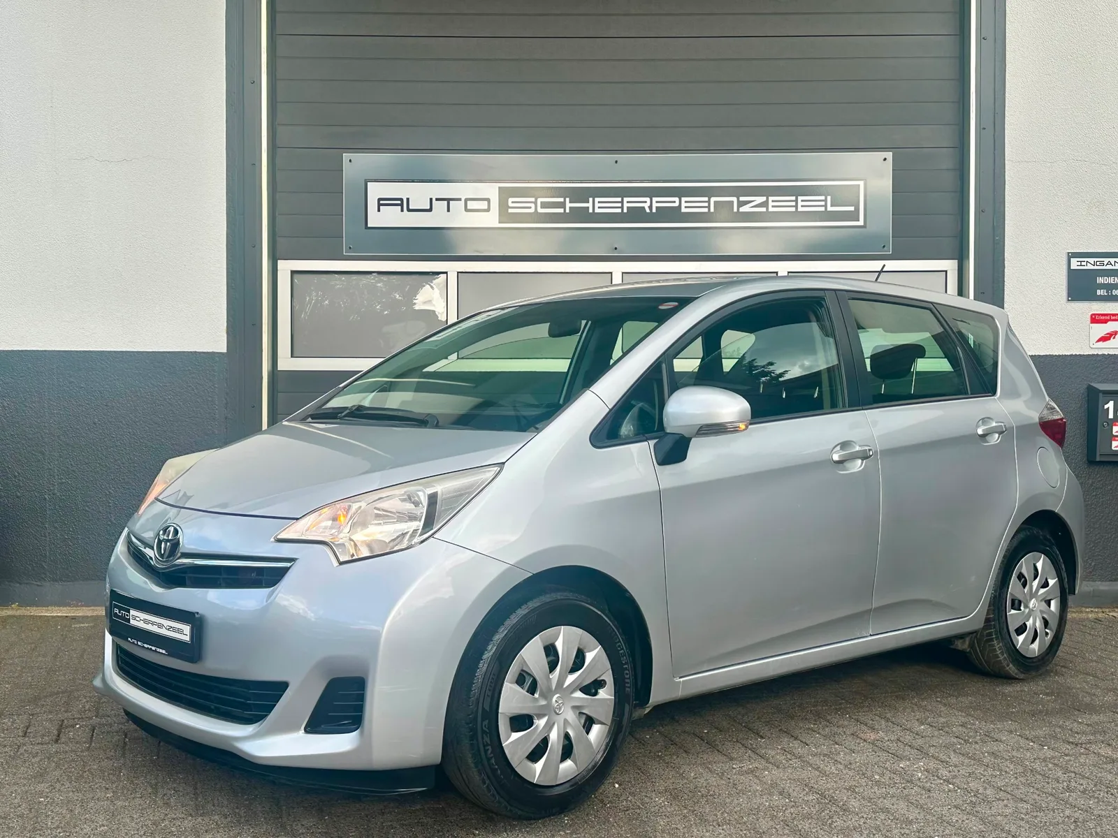 Toyota Verso (2012) — foto 1