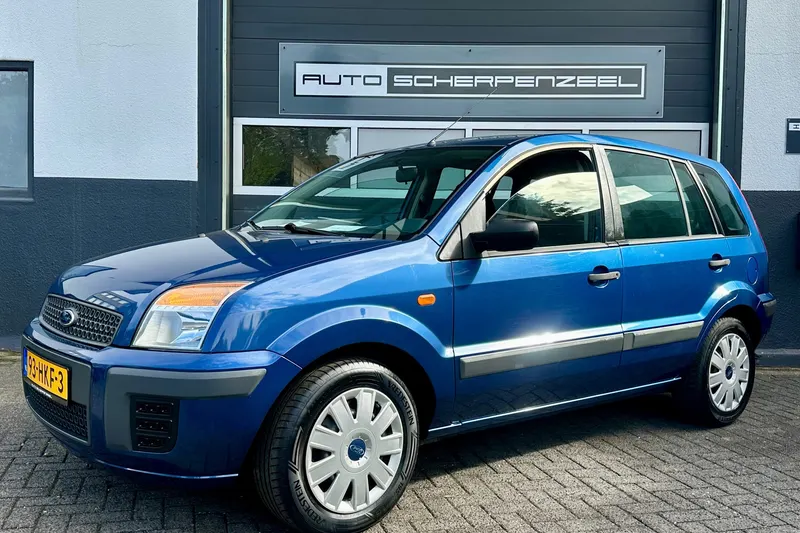 Ford Fusion (2008)