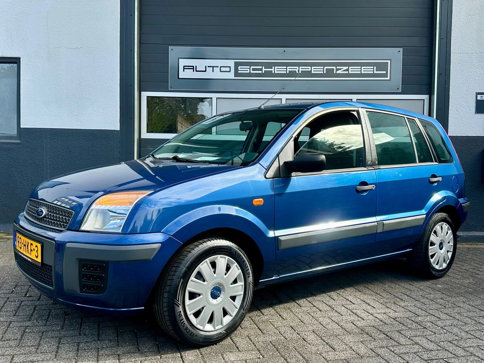 Ford Fusion (2008) — foto 1