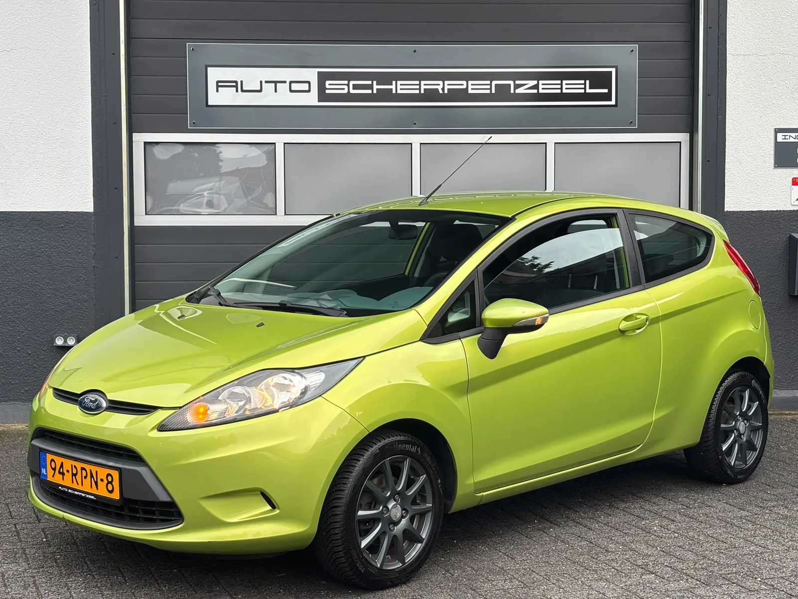Ford Fiesta (2011) — foto 1