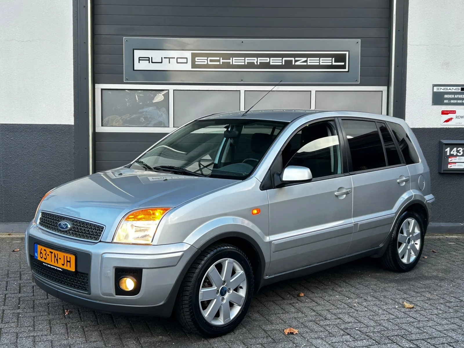 Ford Fusion (2006) — foto 1