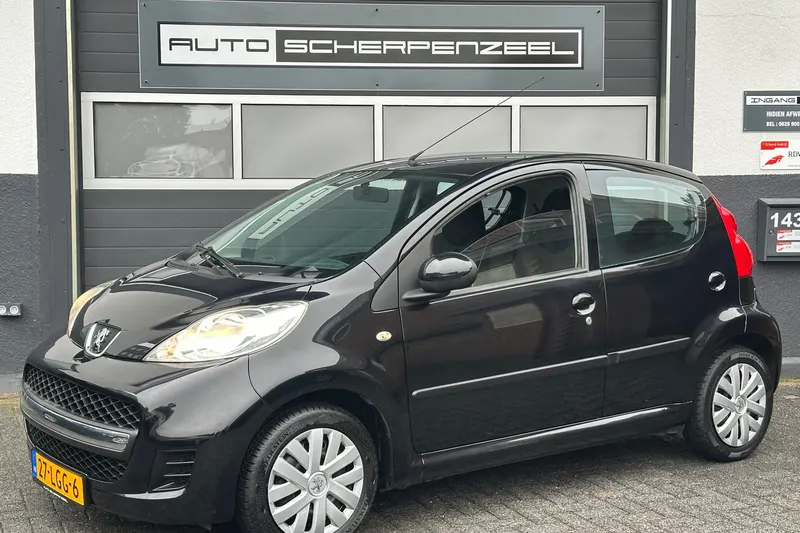 Peugeot 107 (2010)