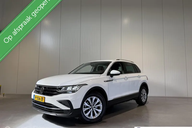 Volkswagen Tiguan (2022)