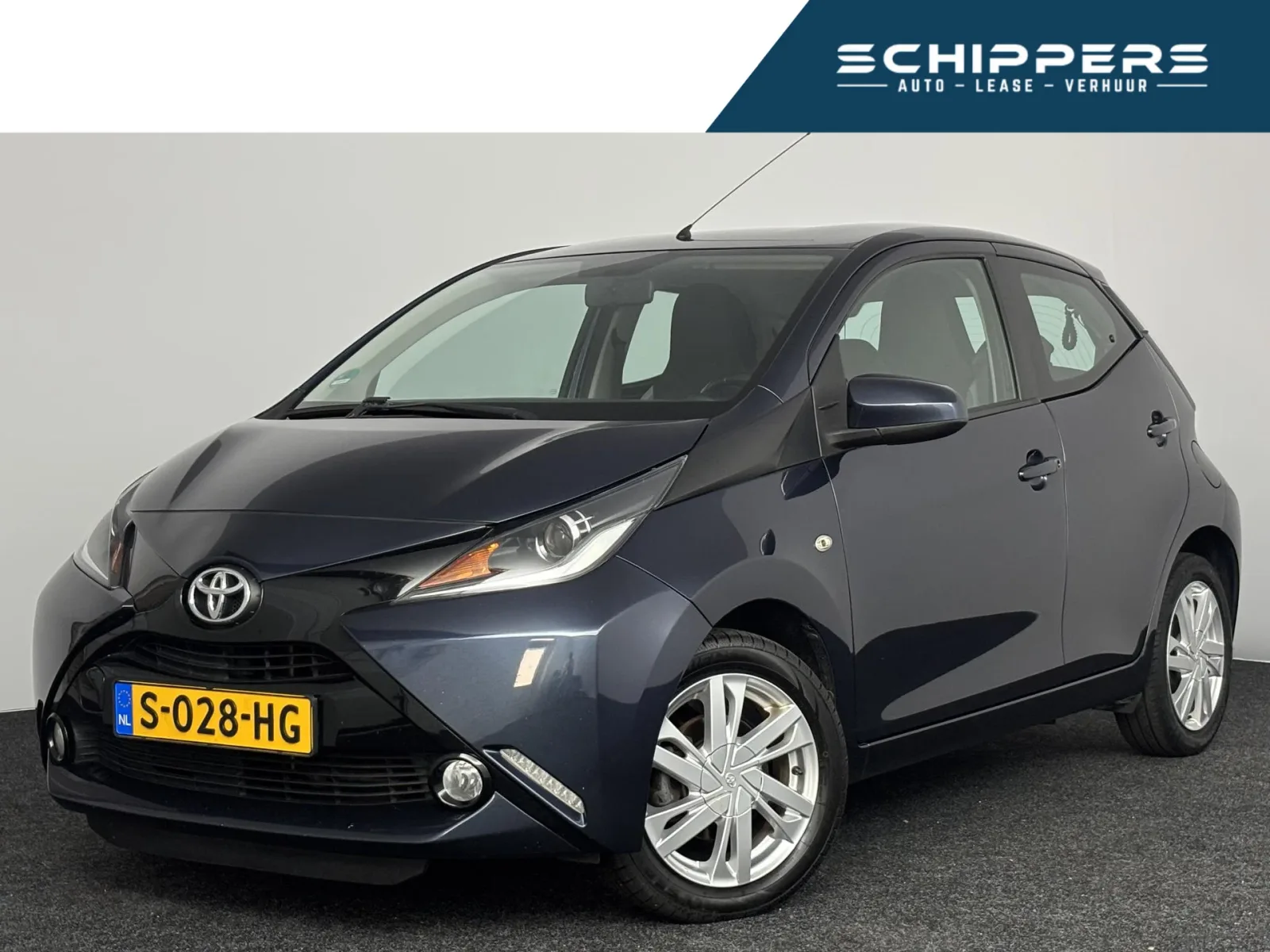 Toyota Aygo (2015) — foto 1