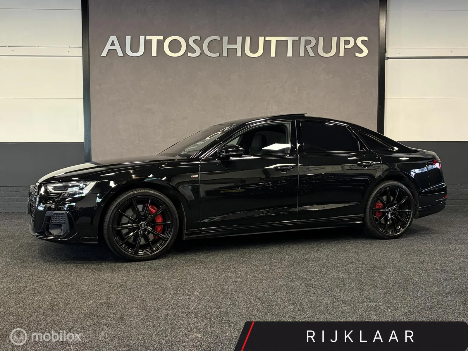 Audi A8 (2023) — foto 1