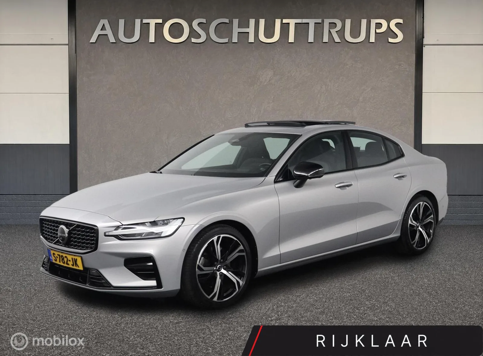 Volvo S60 (2023) — foto 1