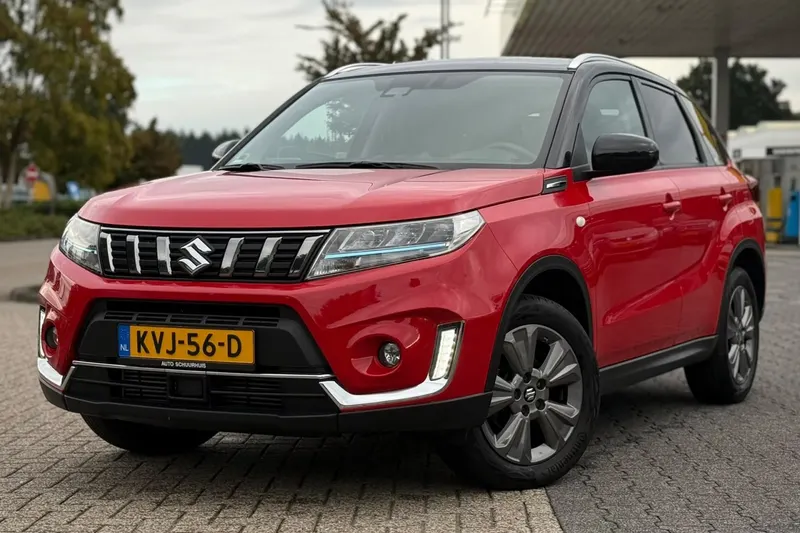 Suzuki Vitara (2023)