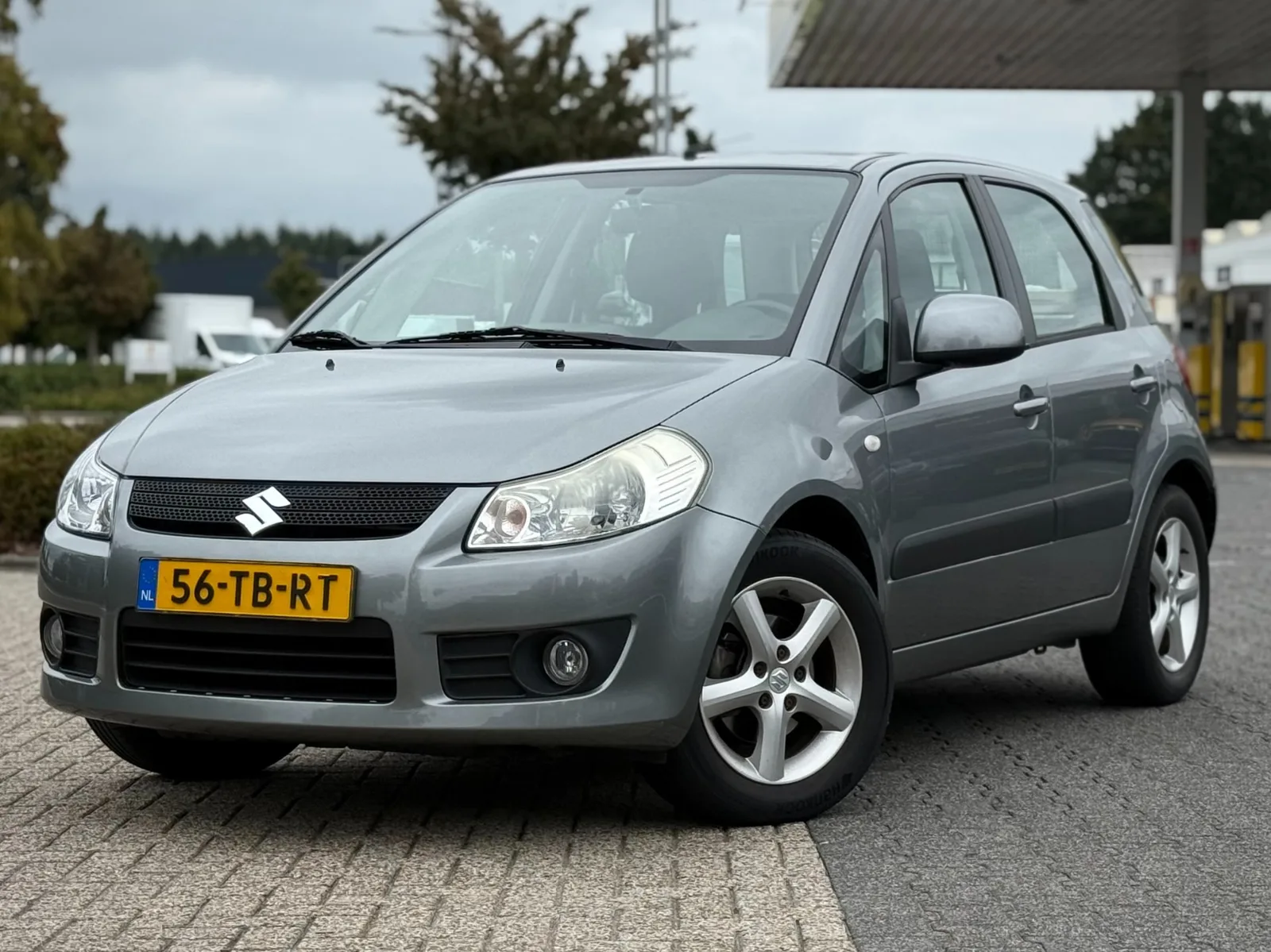 Suzuki SX4 (2006) — foto 1