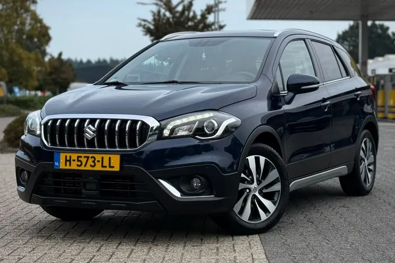 Suzuki S-Cross (2020)