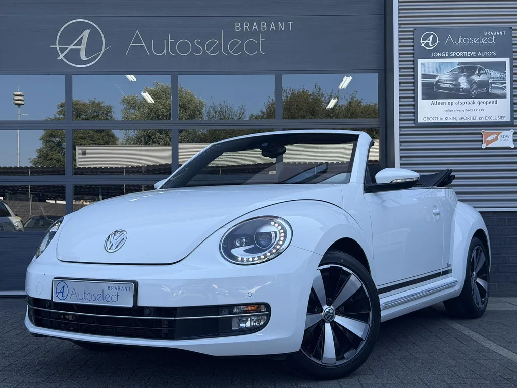 Volkswagen Beetle (2015) — foto 1