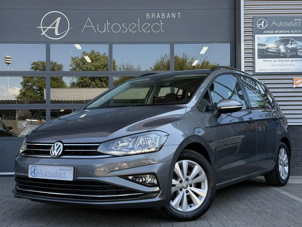 Volkswagen Golf Sportsvan (2018) — foto 1