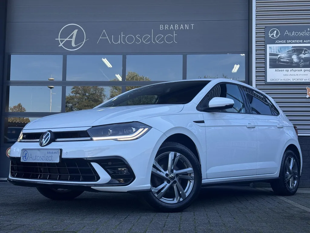 Volkswagen Polo (2023) — foto 1