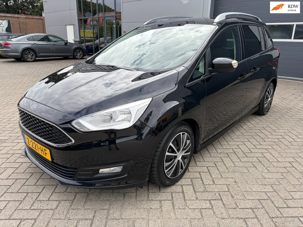 Ford Grand C-Max (2015) — foto 1