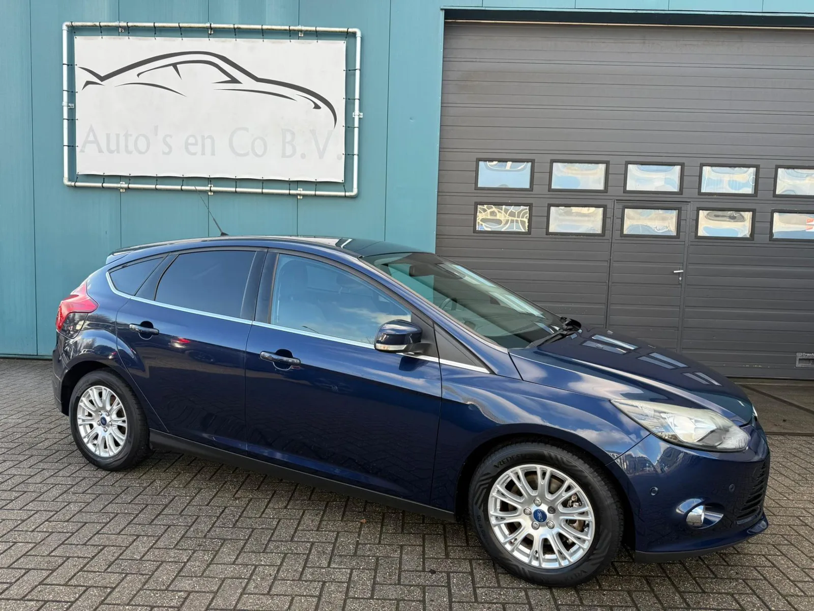 Ford Focus (2012) — foto 1