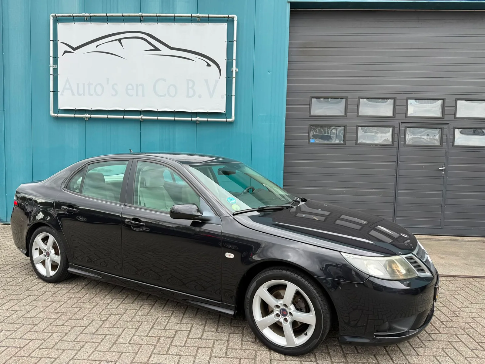 Saab 9-3 (2009) — foto 1