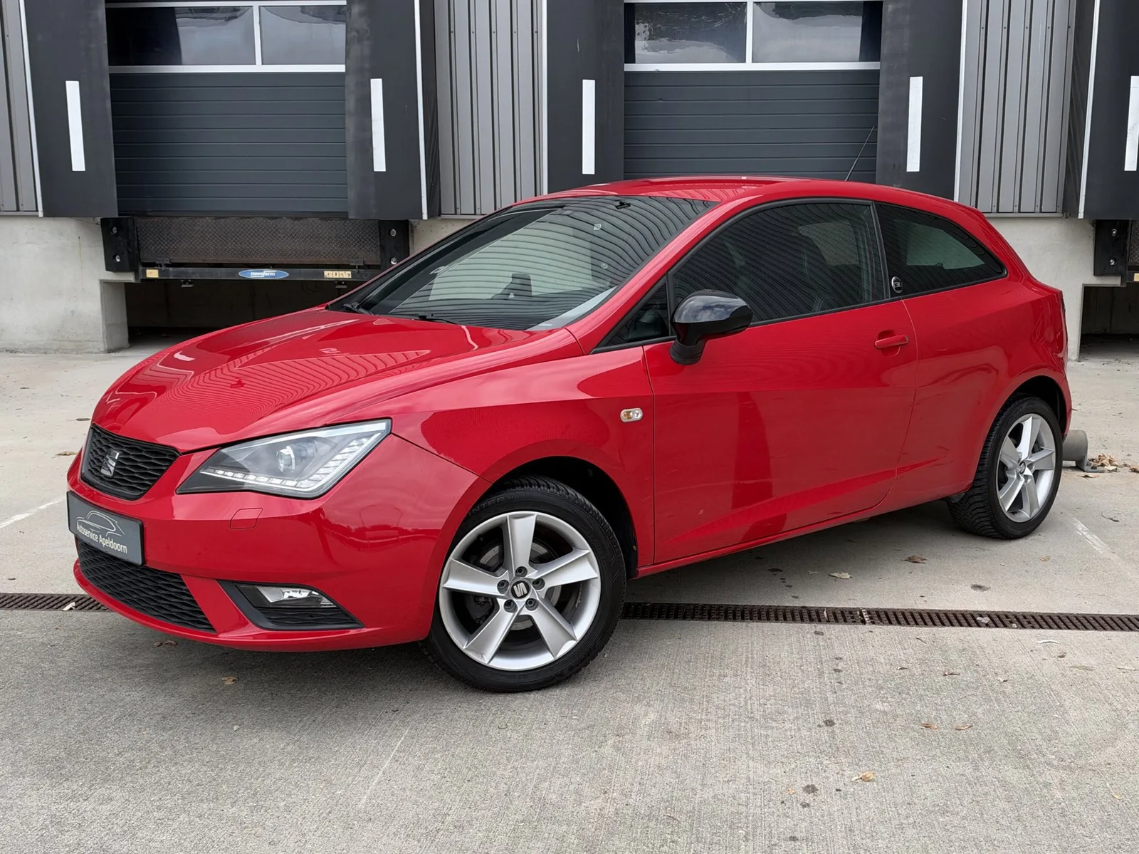 SEAT Ibiza (2015) — foto 1