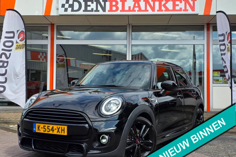 MINI Cooper (2021)