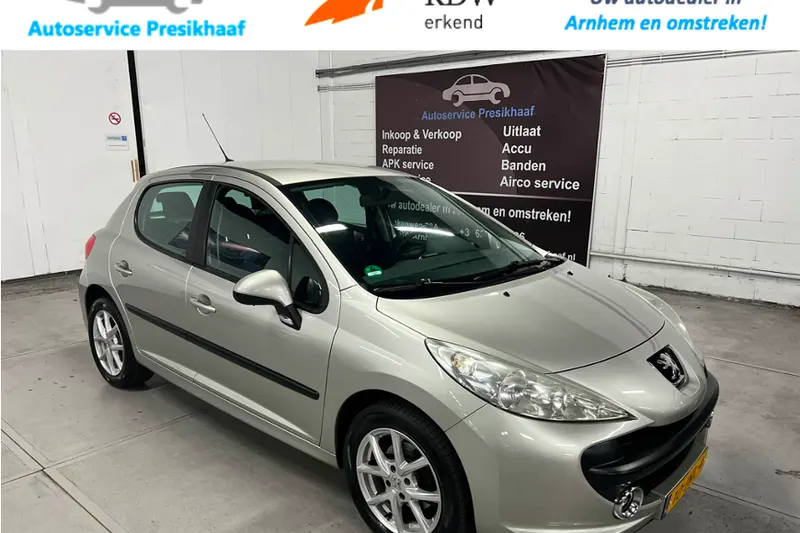 Peugeot 207 (2009)