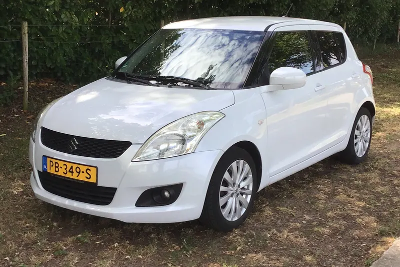Suzuki Swift (2012)