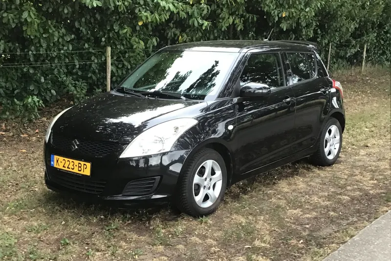 Suzuki Swift (2011)
