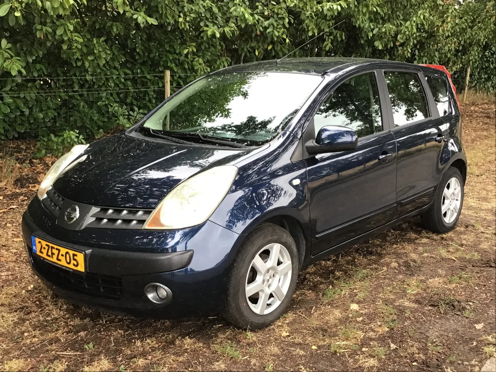 Nissan Note (2006) — foto 1
