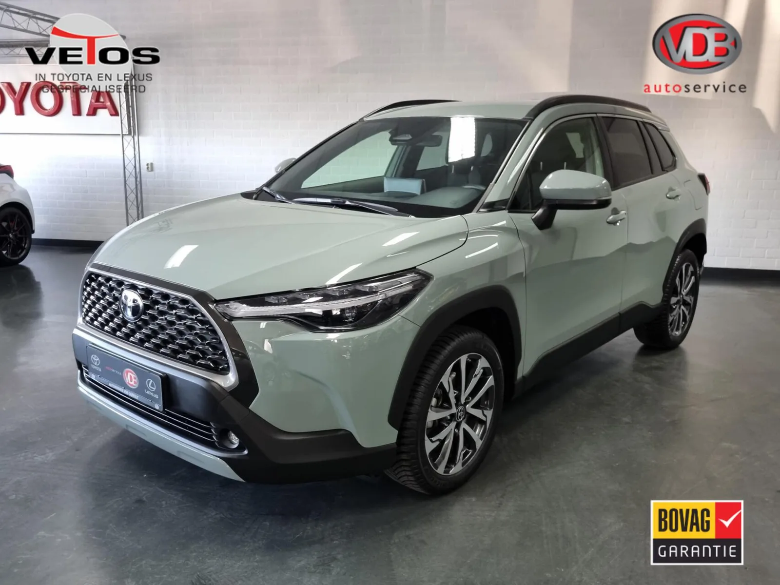 Toyota Corolla Cross (2024) — foto 1
