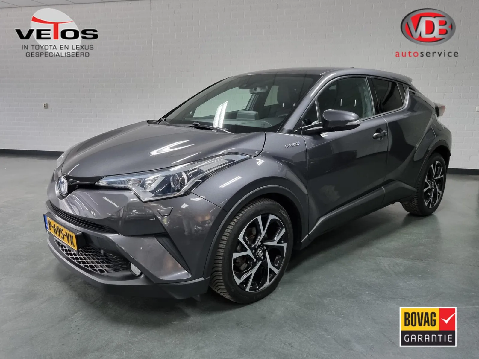 Toyota C-HR (2019) — foto 1