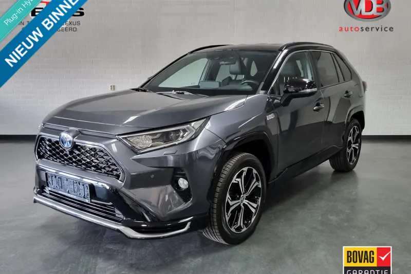 Toyota RAV4 (2021)