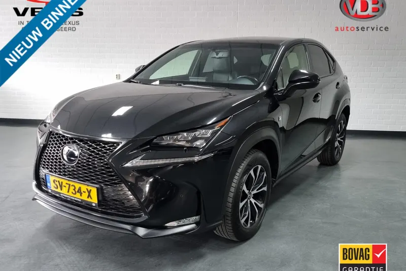 Lexus NX (2016)