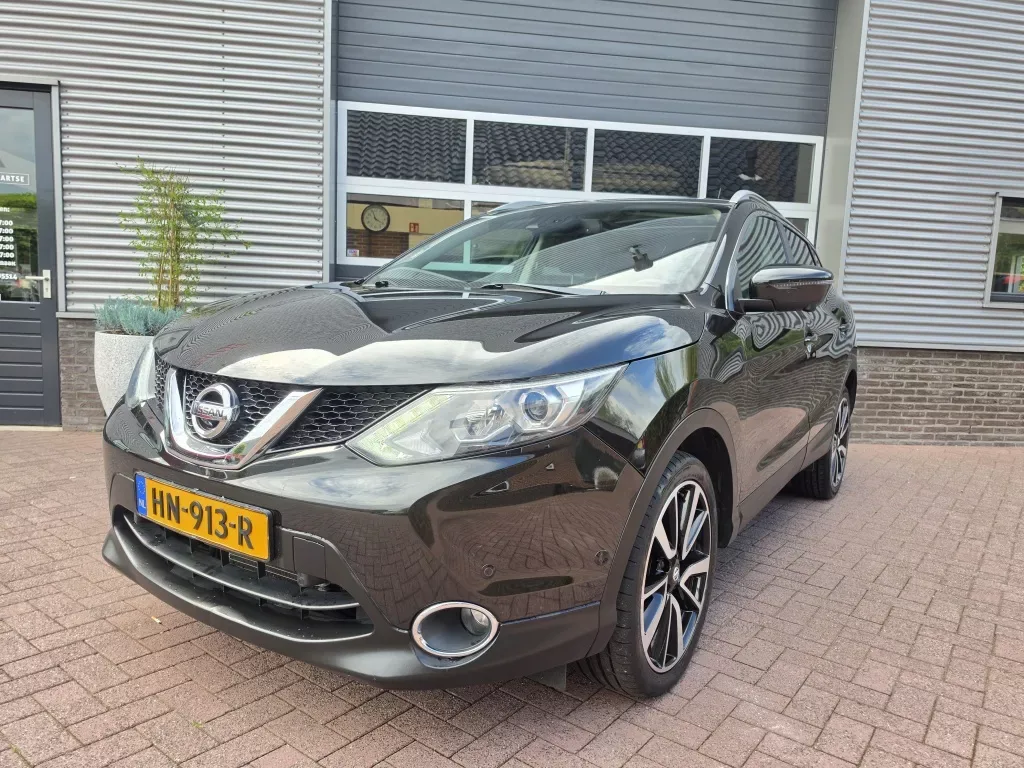 Nissan Qashqai (2015) — foto 1