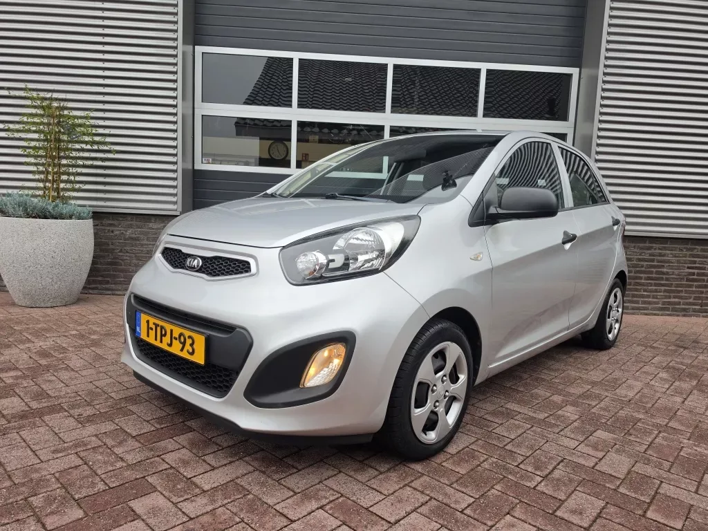 Kia Picanto (2014) — foto 1