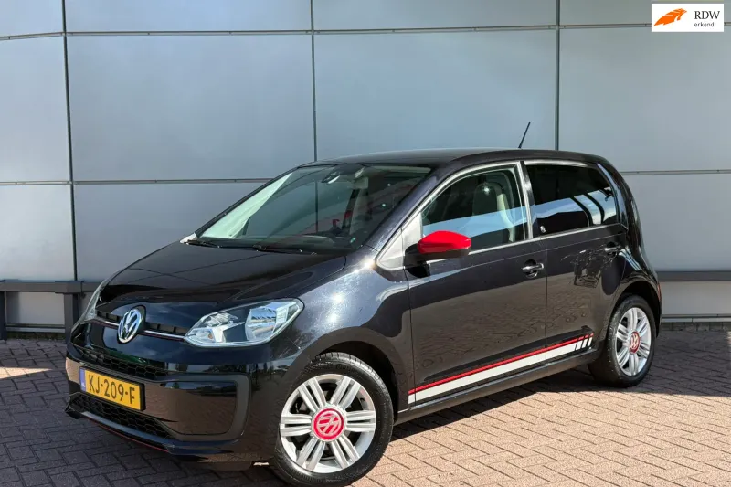 Volkswagen Up! (2016)