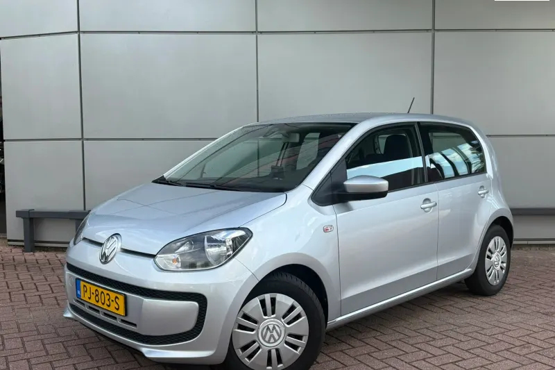 Volkswagen Up! (2016)