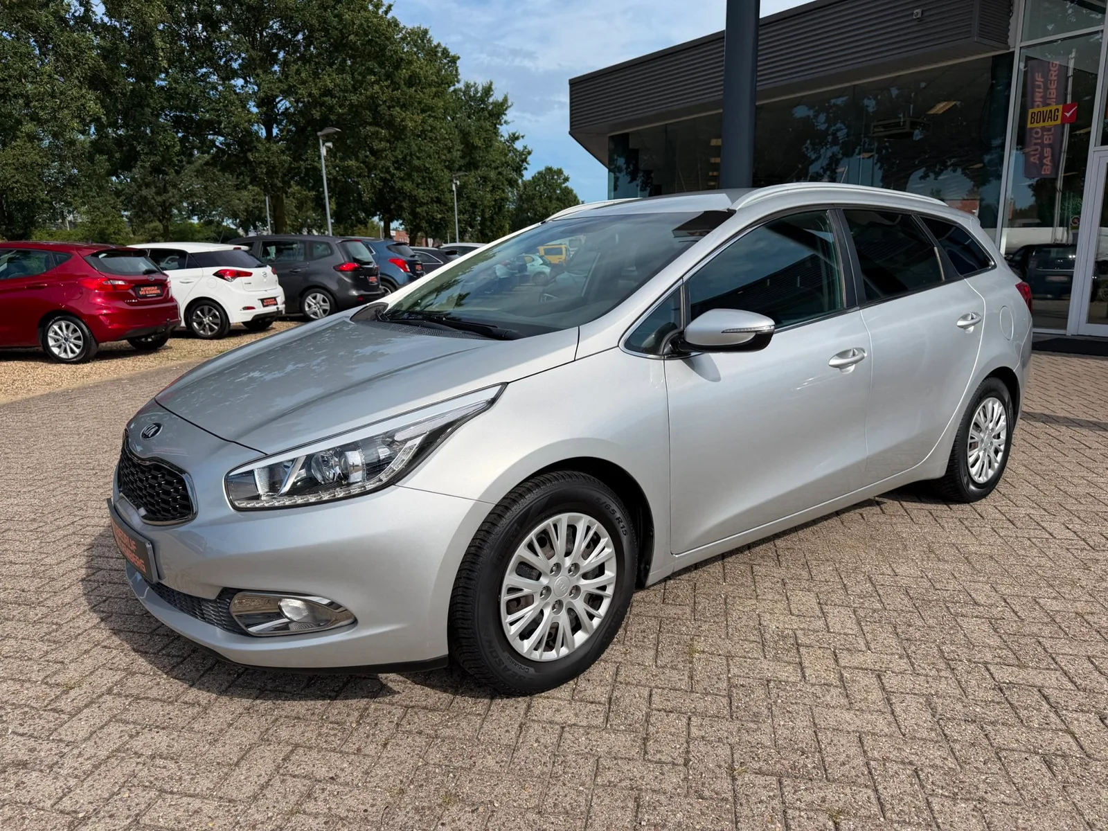 Kia Cee'd (2015) — foto 1