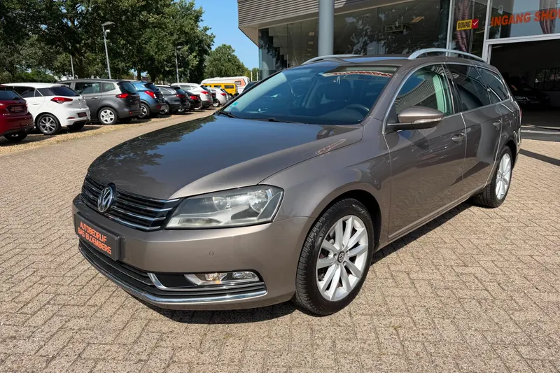 Volkswagen Passat (2011)