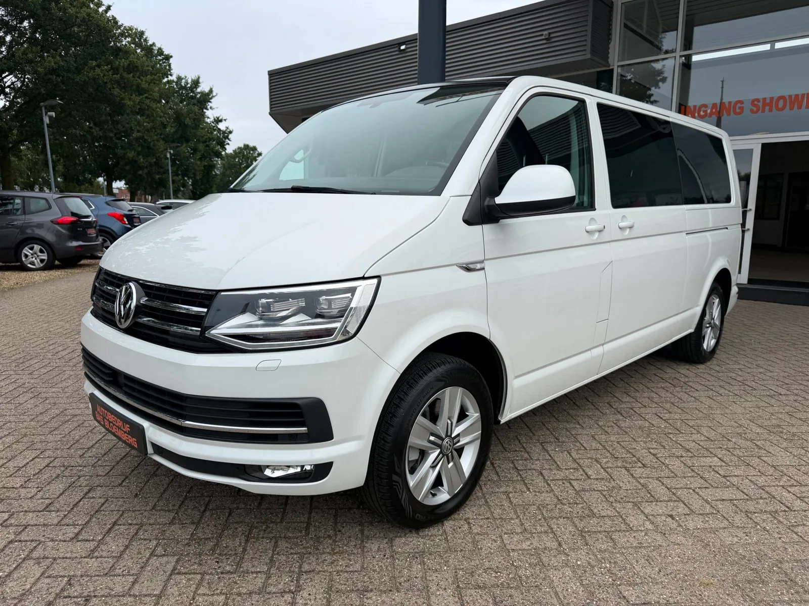 Volkswagen Transporter (2018) — foto 1