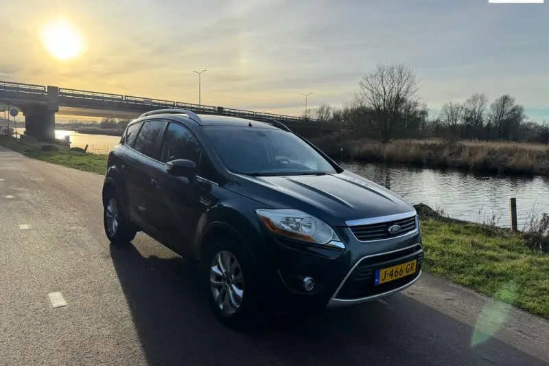 Ford Kuga (2009)