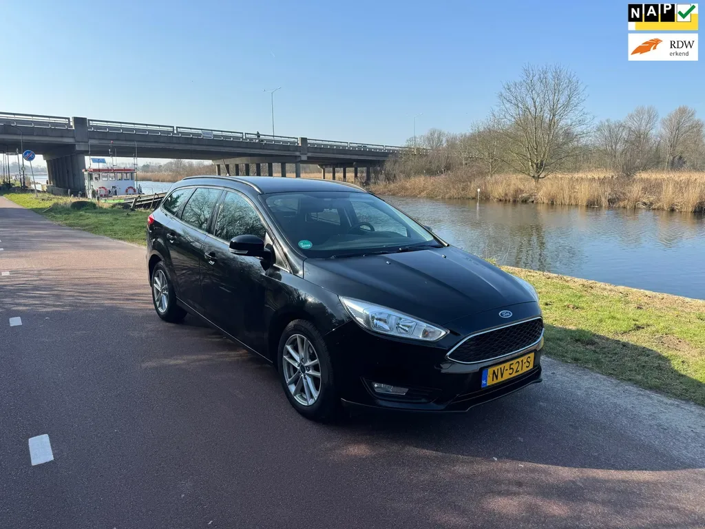 Ford Focus (2017) — foto 1