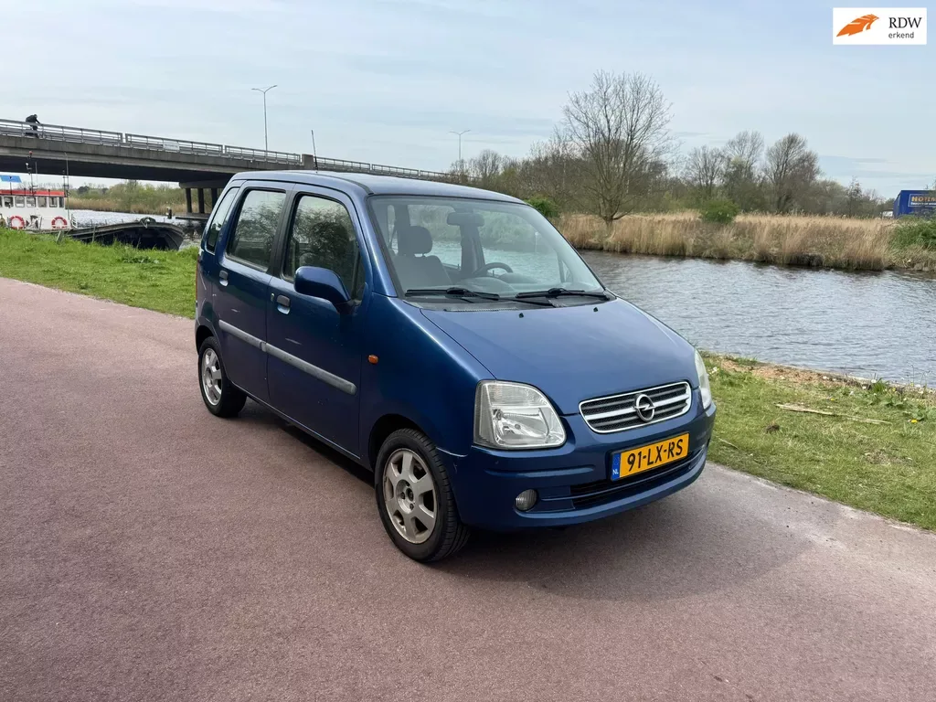 Opel Agila (2003) — foto 1