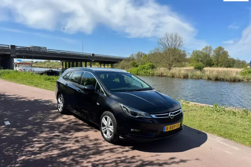 Opel Astra (2018)