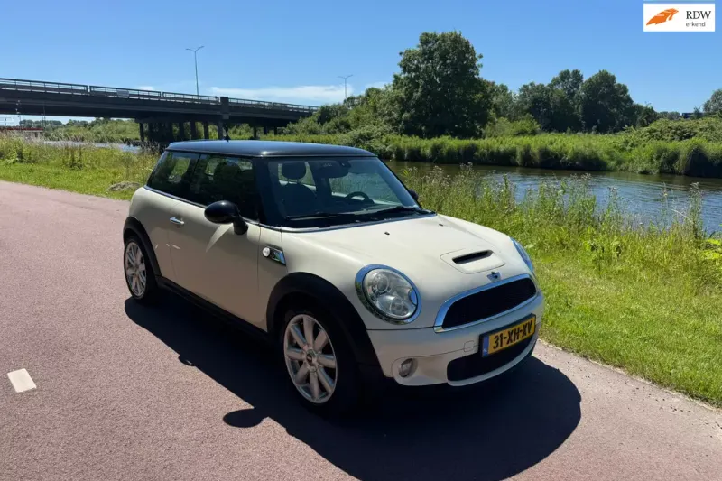 MINI Cooper S (2007)