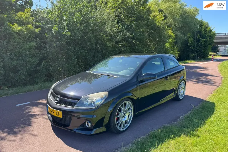 Opel Astra (2005)
