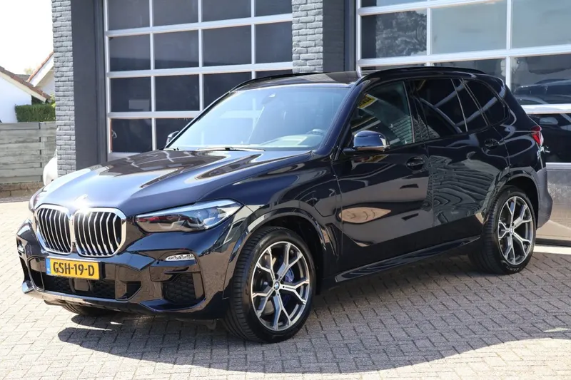 BMW X5 (2020)