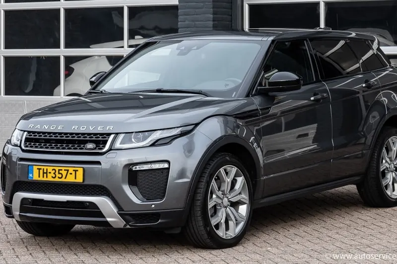 Land Rover Range Rover (2017)