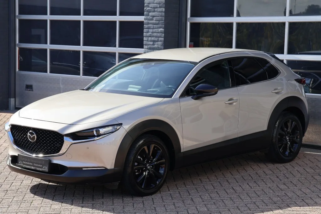 Mazda CX-30 (2023) — foto 1