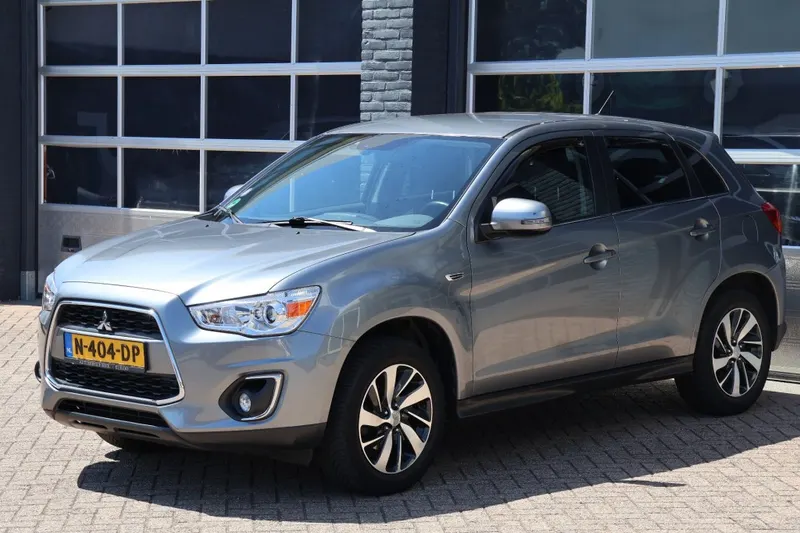 Mitsubishi ASX (2015)