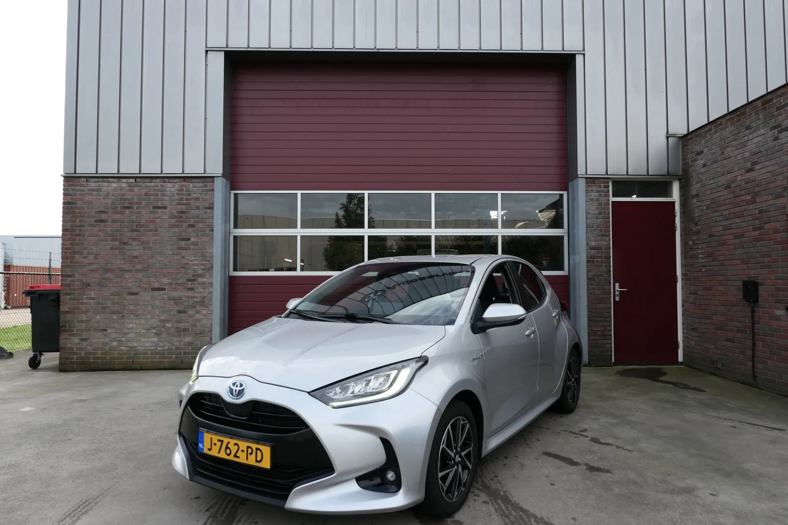 Toyota Yaris (2020) — foto 1