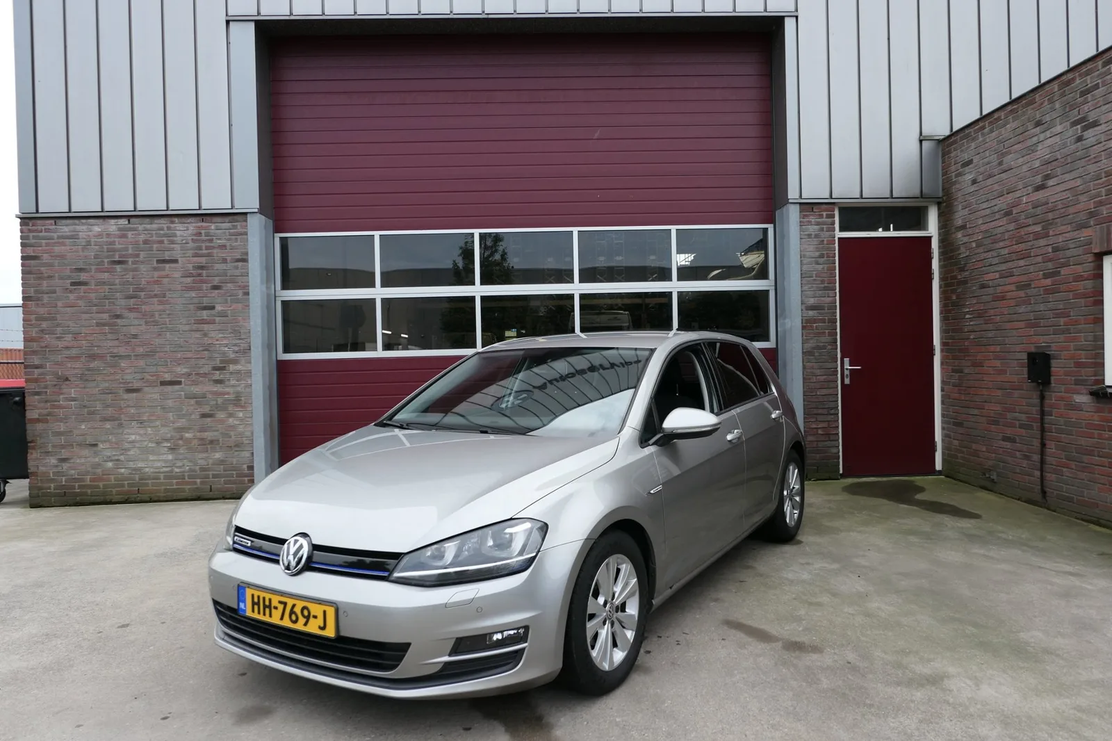 Volkswagen Golf (2015) — foto 1